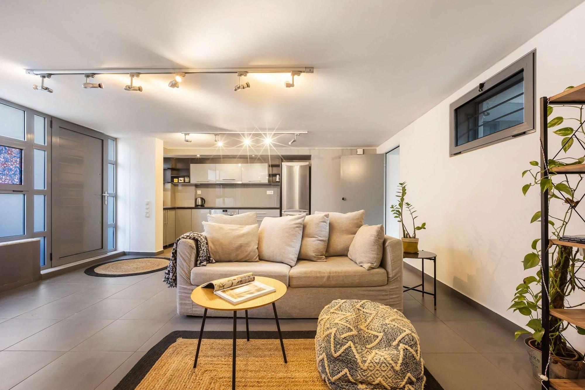 Gazi Urban Residence Athens Exterior photo